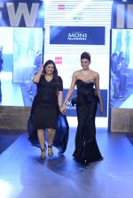 Sushmita Sen walk the ramp for Moni Aggarwal show on day 3 of Gionee India Beach Fashion Week on 31st Oct 2015
